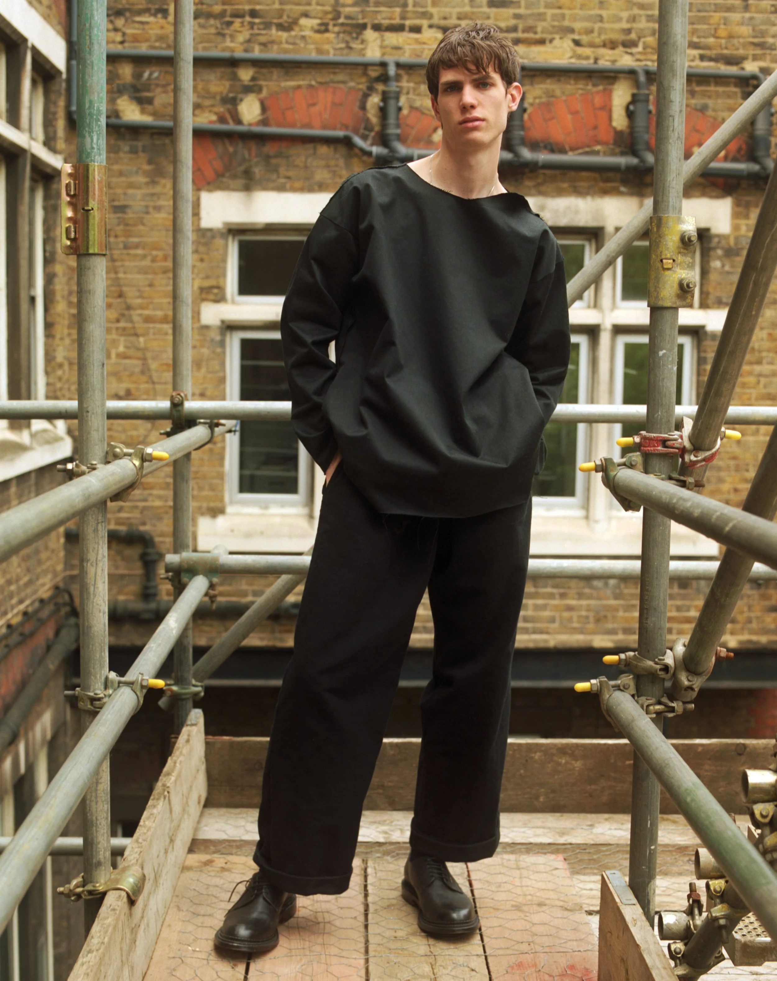 MW SS16 — PHOEBE ENGLISH